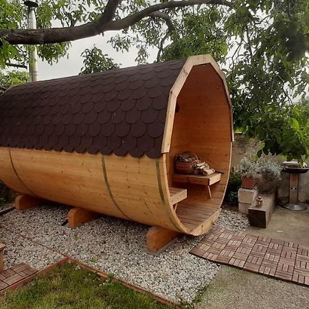 Sauna Dom Pezinok Ngoại thất bức ảnh