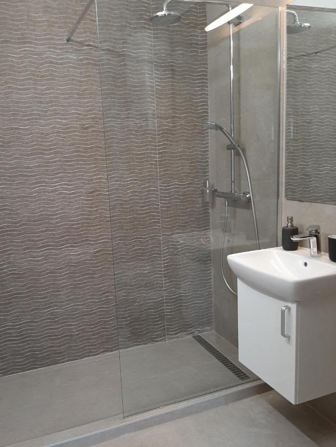Sauna Dom Pezinok Ngoại thất bức ảnh